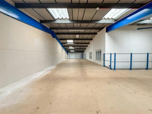 Heathway Industrial Estate, 13A Manchester Way, Dagenham, RM10