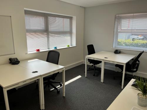 Stroudley Road, Basepoint, Basingstoke, RG24