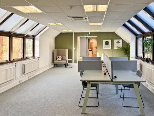 Regus, 1-2 Jewry Street, Crown Walk, Winchester, SO23