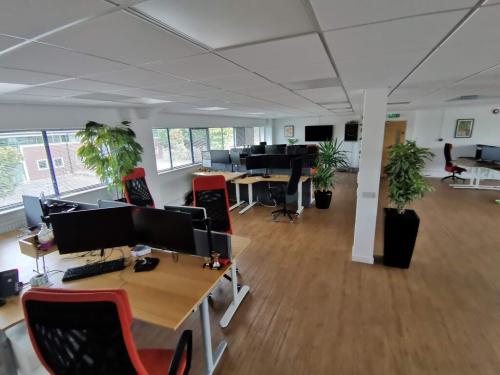 52 & 53, Shrivenham Hundred Business Park, Majors Road, Watchfield, SN6