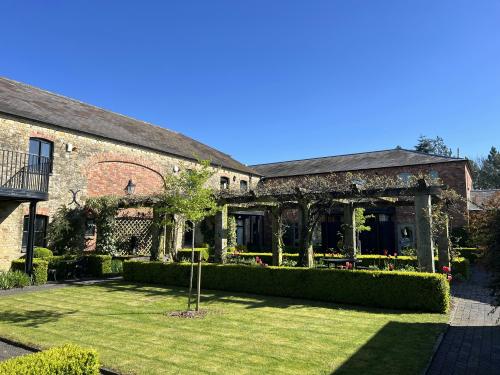 Pury Hill Business Park, Alderton Road, Towcester, NN12