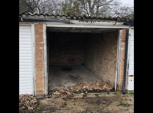 Garage 14, Shaef Way, Teddington, TW11