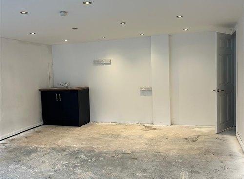 Unit 6, 60 High Street, Hampton Wick, KT1