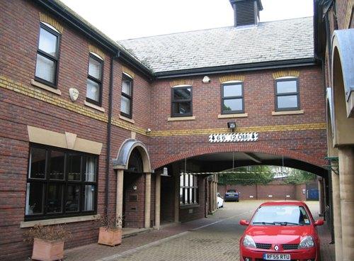 First Floor Offices, 4 Mount Mews, Hampton, TW12