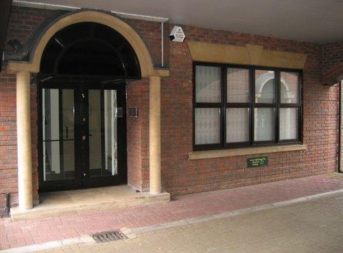 First Floor Offices, 4 Mount Mews, Hampton, TW12