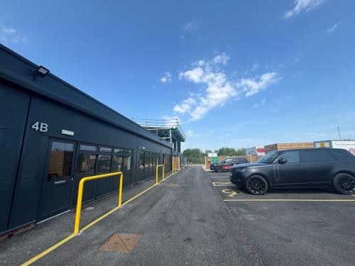 Unit 4b, Snetterton Business Park, Harling Road, Snetterton, Norwich, NR16