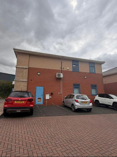 Unit 2 Craven Court, Millshaw, Leeds, LS11