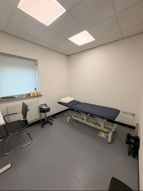 Unit 2 Craven Court, Millshaw, Leeds, LS11