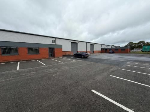 Units E1 & E2, Lyntown Trading Estate, Lynwell Road, Eccles, M30