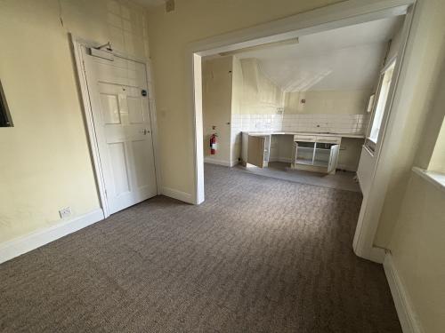 23 Old Woking Road, West Byfleet, KT14