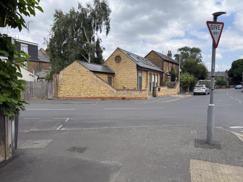95 Elm Road, Kingston Upon Thames, KT2