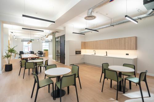 95 Southwark Street, Southwark, London, SE1