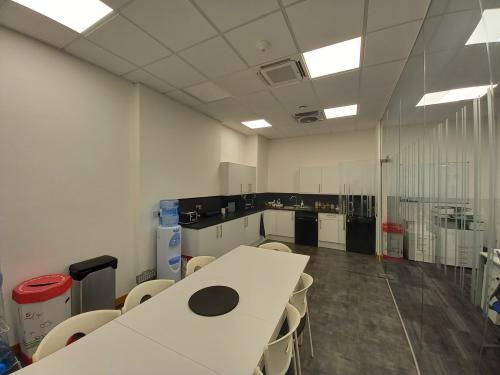 5-6, Shenley Pavilions, Chalkdell Drive, Central Milton Keynes, Milton Keynes, MK5