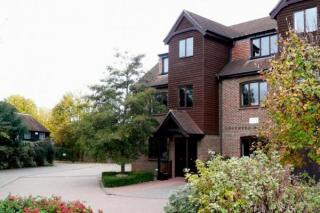 1 The Granary, Waverley Lane, Hones Yard, Farnham, GU9