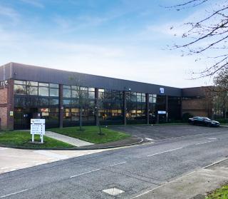 Units 51/52, Suttons Business Park, Suttons Park Avenue, Reading, RG6