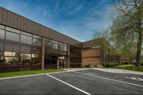 Units 57/58, Suttons Business Park, Suttons Park Avenue, Reading, RG6