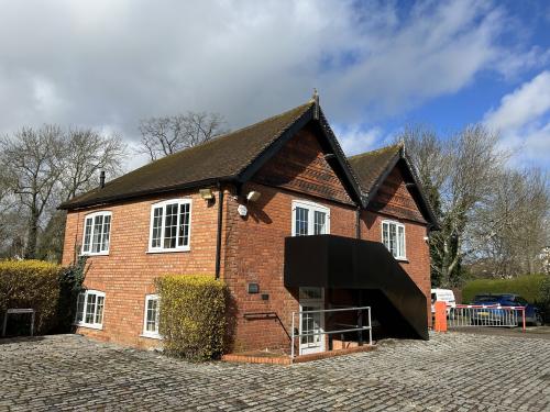 The Hop Store, Brewery Court, Theale, Reading, RG7