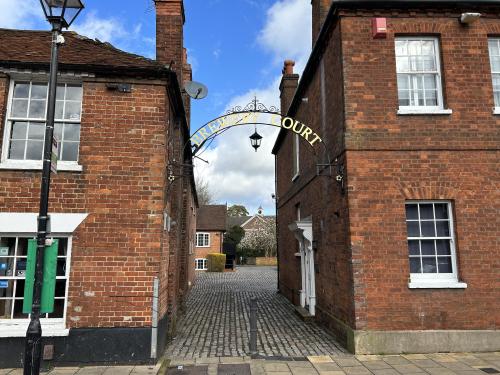 The Hop Store, Brewery Court, Theale, Reading, RG7