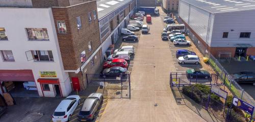 Unit 7, Menin Works Industrial Estate, Bond Road, Mitcham, CR4