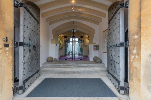 Cecily Hill, The Castle, Cirencester, GL7