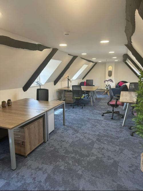 Allsopp Suite, 13 Upper High Street, Thame, OX9