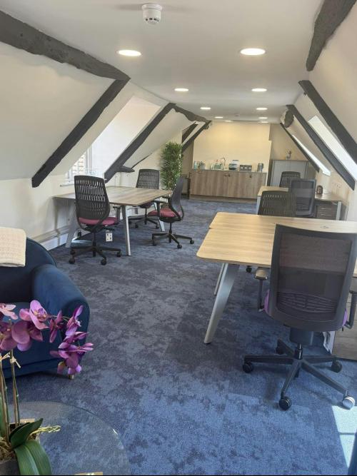 Allsopp Suite, 13 Upper High Street, Thame, OX9