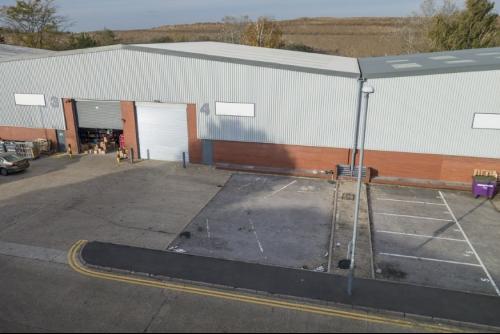 Unit 4, Airlinks Industrial Estate, Spitfire Way, Heston, TW5
