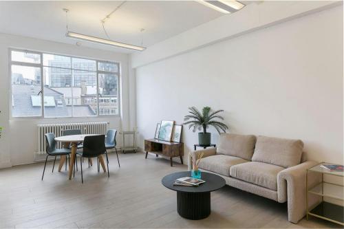 Studios 4+5 Scrutton Street Studios, 32-38 Scrutton Street, South Shoreditch, London, EC2A