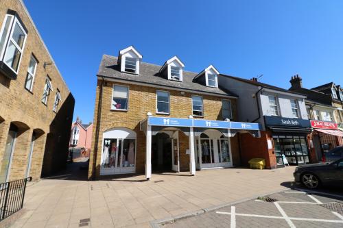 30 West Street, Rochford, SS4