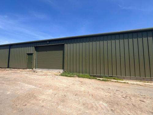 Industrial Units, Oakcroft Farm, Boarstall, Aylesbury, HP18