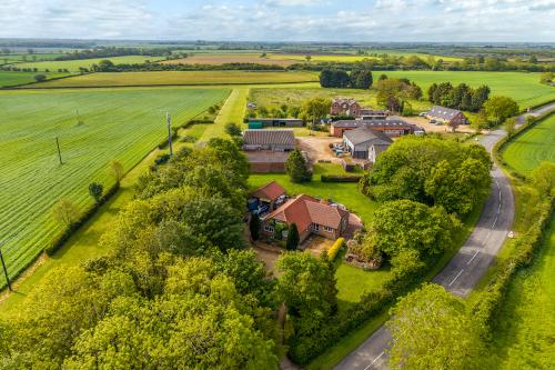 Hallyards Farm, Main Street, Bucknall, Woodhall Spa, LN10