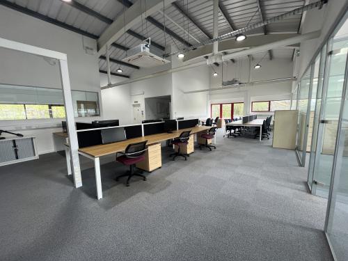 First Floor Office Deacons Marina, Bridge Road, Bursledon, Southampton, SO31