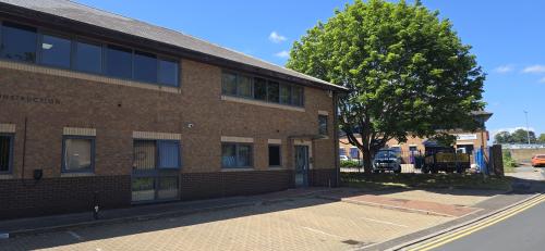 Unit 11, Pavilion Business Park, Unit 11 Royds Hall Road, Wortley, Leeds, LS12