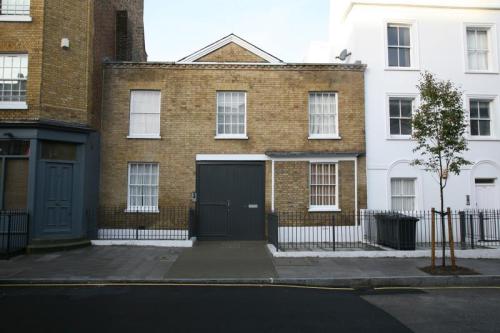 144 Clapham Manor Street, Clapham, London, SW4