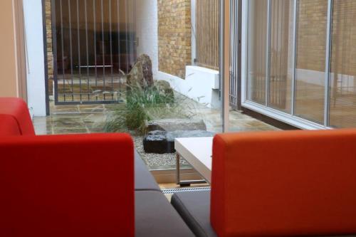 144 Clapham Manor Street, Clapham, London, SW4