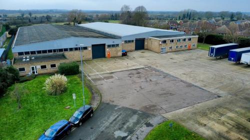 Units 15 and 16 Albone Way, Biggleswade, SG18