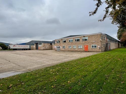 Units 15 and 16 Albone Way, Biggleswade, SG18