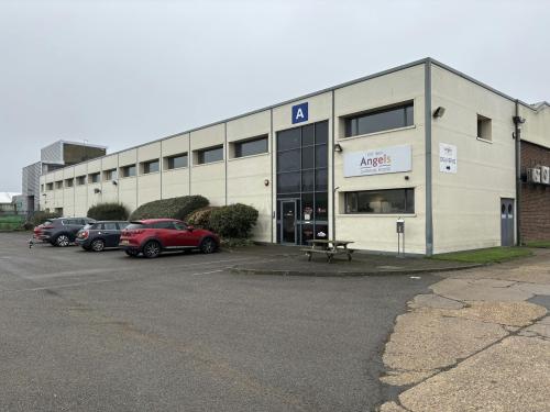 Unit A, Luton Enterprise Park, Sundon Park Road, Luton, LU3