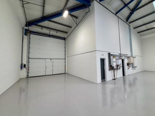 7 Caxton Park, Elm Farm Industrial Estate, Caxton Road, Bedford, MK41
