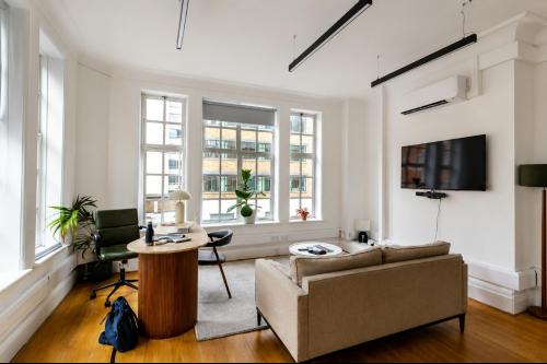 68 Great Portland Street, Fitzrovia, London, W1W