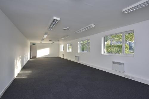 unit H2, Roundthorn Industrial Estate, Ennis Close, Manchester, M23