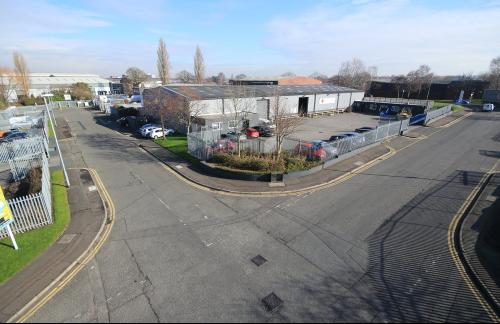 Unit E, Ennis Close, Manchester, M23