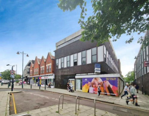 High Street, Rayleigh, SS6