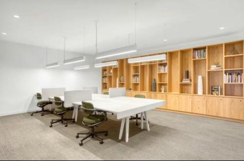 Regus House, Chester Business Park, Herons Way, Caer, CH4