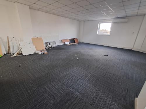 Unit 11 Willow Centre, Willow Lane Industrial Estate, Mitcham, CR4