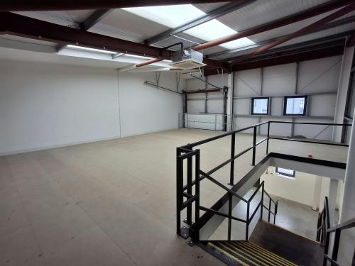 Unit 13, Parvaneh Park, Embankment Way, Ringwood, BH24