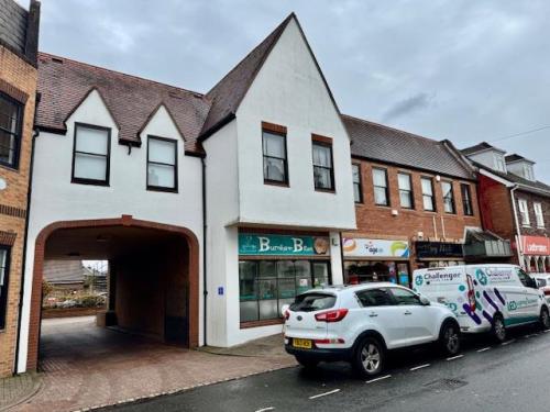 90-94 High Street, Burnham, SL1