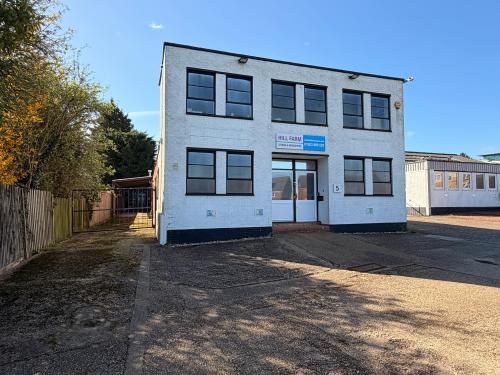 5, Hill Farm Avenue Industrial Estate, Hill Farm Avenue, Watford, WD25