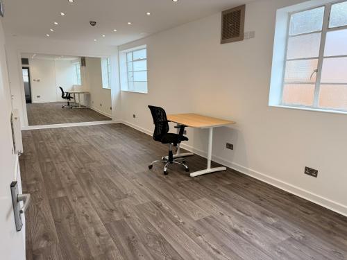 5, Hill Farm Avenue Industrial Estate, Hill Farm Avenue, Watford, WD25