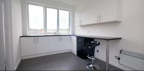 2, Hill Farm Avenue Industrial Estate, Hill Farm Avenue, Watford, WD25